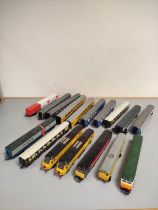 Hornby Railways. Box of 00 gauge locos and rolling stock to include a pair of Class 43 HST Power
