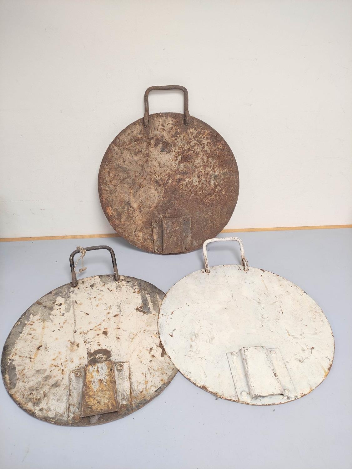 British Railways. Three antique cast iron locomotive white painted headcode discs. (3) - Image 5 of 6