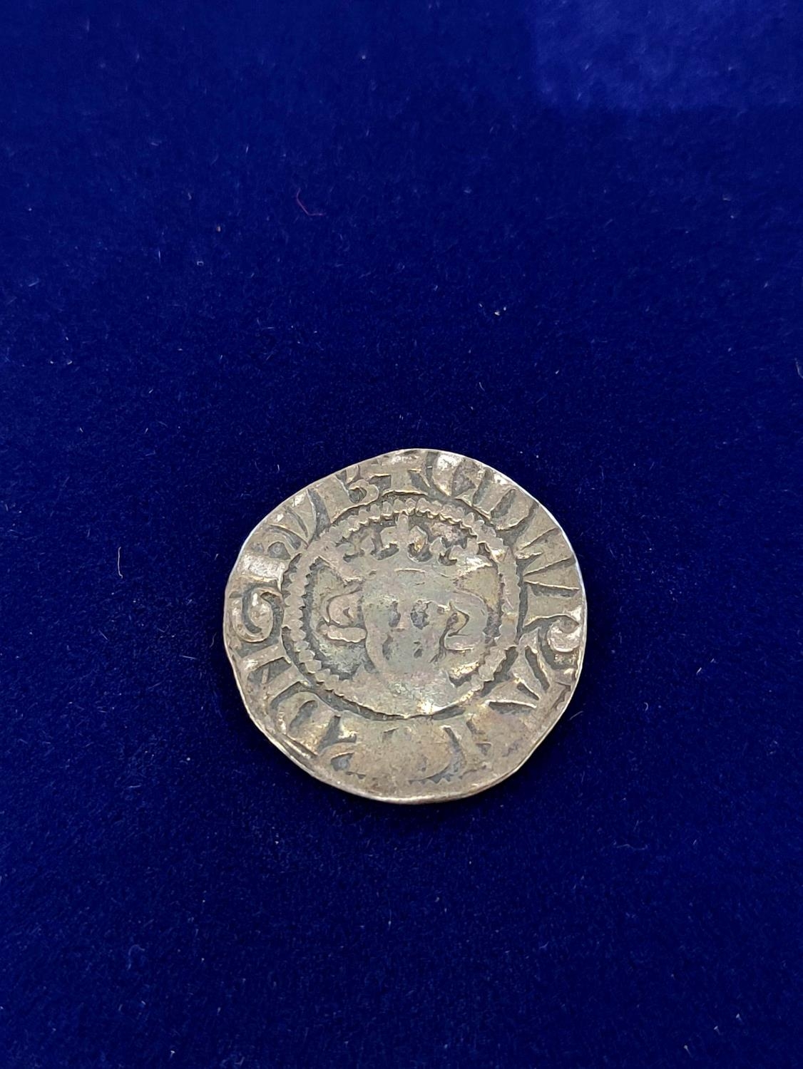 Plantagenet Coinage. Edward I (1272-1307) Four long cross silver hammered pennies to include - Image 5 of 6