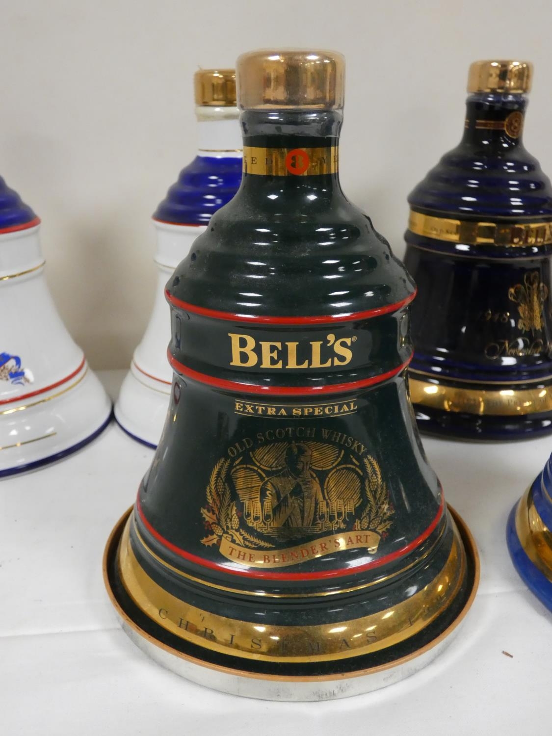 Six bottles of BELLS blended Scotch whisky to include Princess Beatrice 1988, Princess Eugenie 1990, - Image 4 of 4