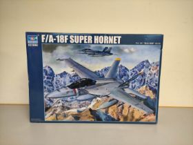 Trumpeter. Boxed 1:32 scale model aviation kit F/A-18F Super Hornet 03205.