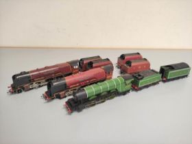 Hornby. Three locomotives and tenders comprising of a LNER, A1 Class 4-6-2 4472 'Flying Scotsman'