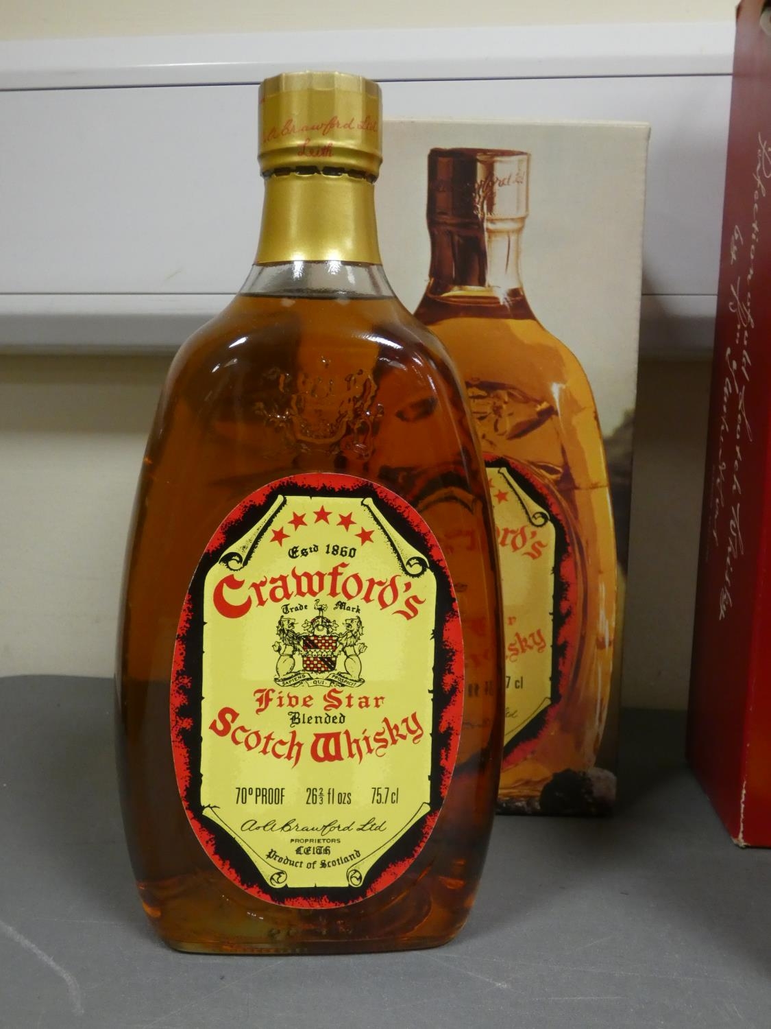 Crawford's five star blended Scotch whisky, Bottled circa 1970s, 75.7cl, 70 proof, boxed, with - Image 5 of 6