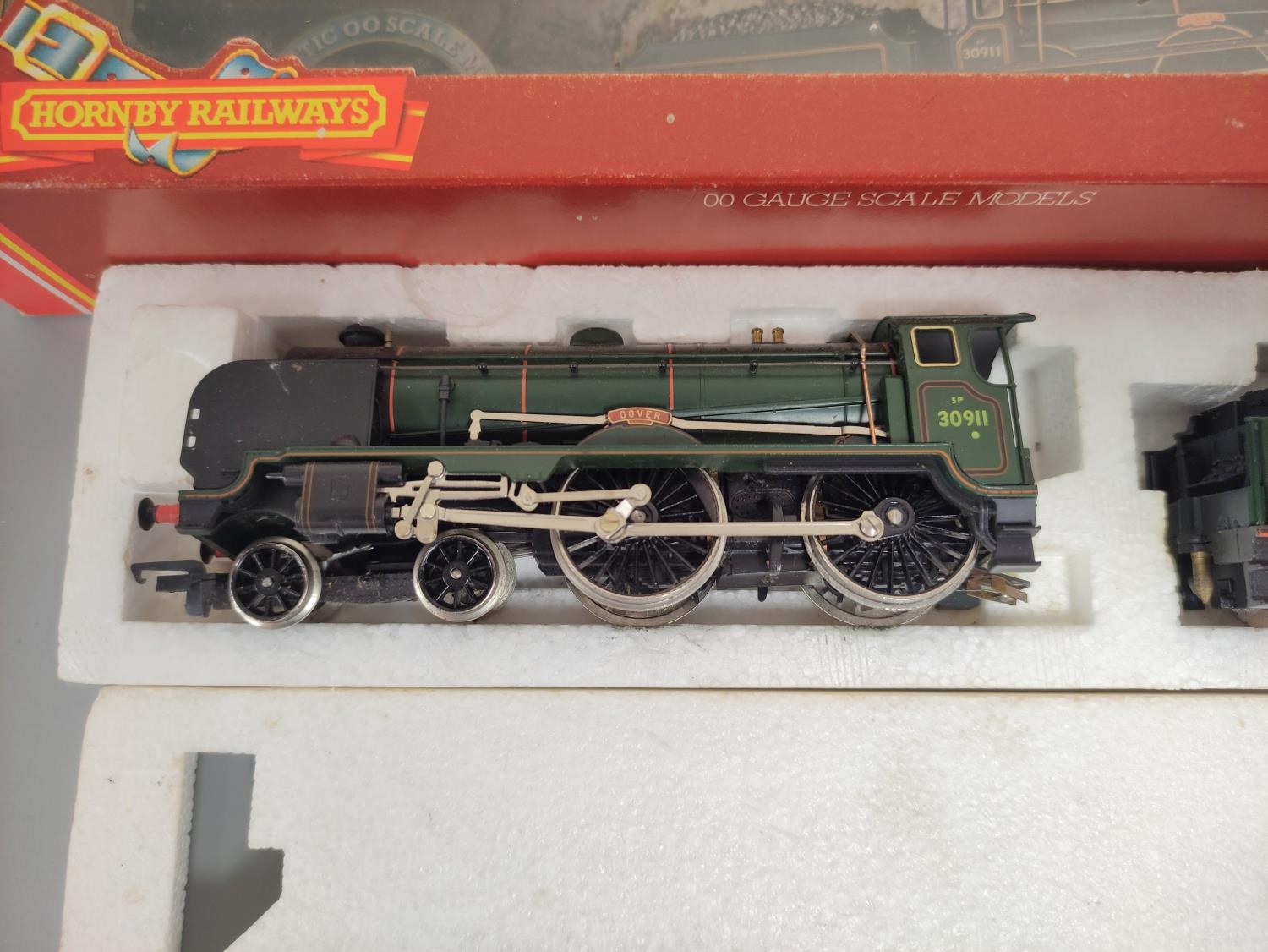 Hornby Railways. Five boxed 00 gauge railway models to include a Schools Class V 4-4-0 'Dover' 30911 - Image 3 of 7