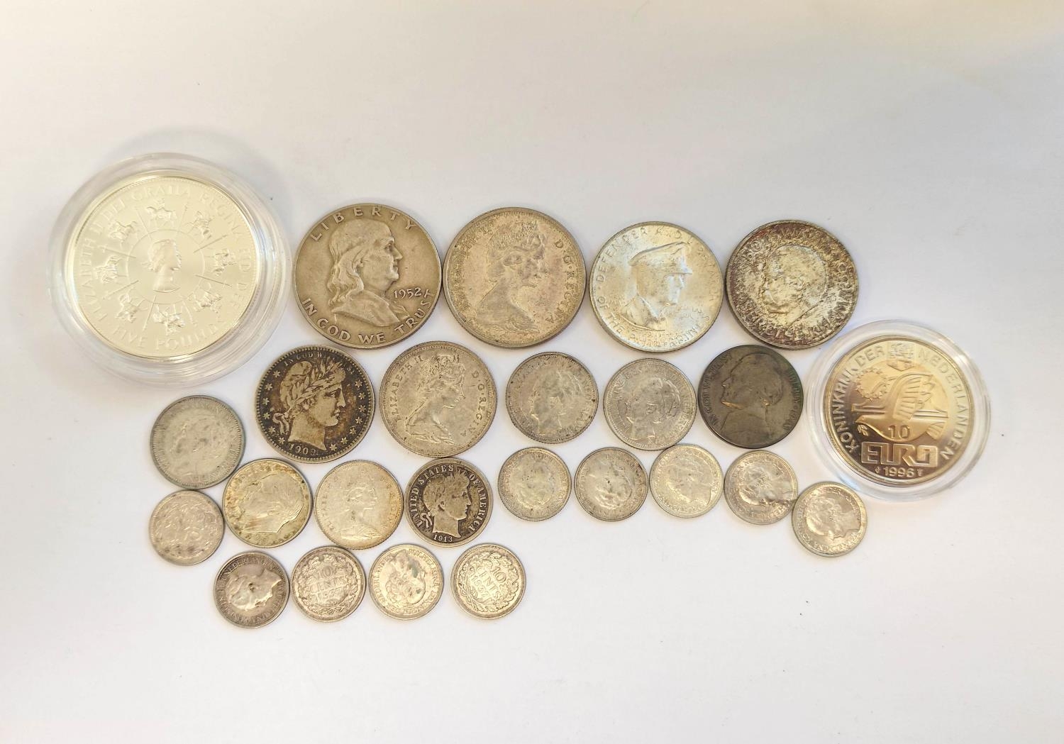 Collection of British and World silver coins to include an 1909 USA 25c, 1947 Philippines 50