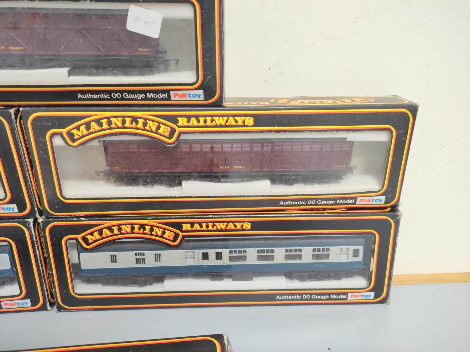 Mainline. Seven boxed 00 gauge rolling stock carriages to include three BSK Brake Second Corridor in - Image 3 of 6