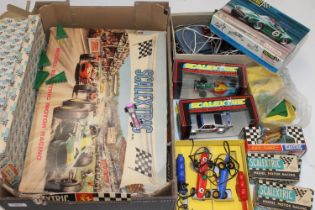 Triang Scalextric Model Motor Racing Set 31 box with track inside, C86 Porsche No4 red boxed, C81