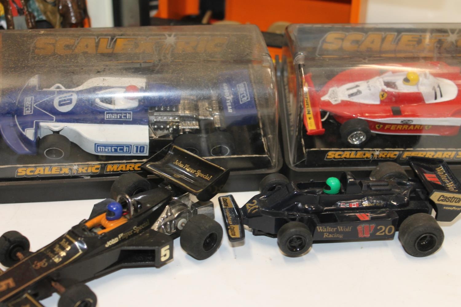 Scalextric Model Motor Racing items to include C135 ELF Tyrell 008, C137 Liguer JS11, C136 Ferrari - Image 4 of 5