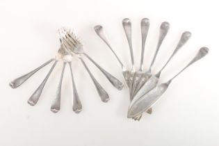 Set of George V silver fish knives and forks, Emile Viner, Sheffield 1927, 602g.