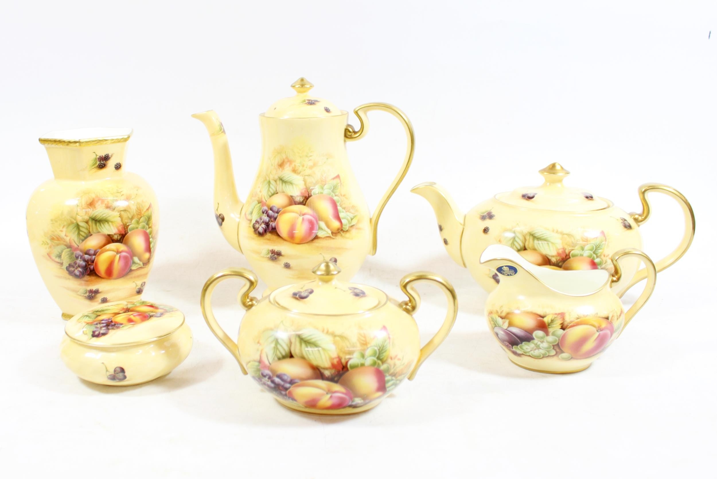 Aynsley Bone China Orchard Gold pattern tea and coffee service, consisting of six coffee cups and - Image 2 of 3