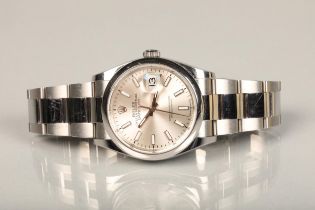 Rolex Oyster Perpetual Datejust gentleman's chronometer wristwatch, the silvered dial with date