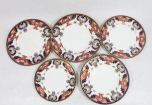 Royal Crown Derby Imari pattern 4464 twelve place dinner service, c1913, consisting of dinner