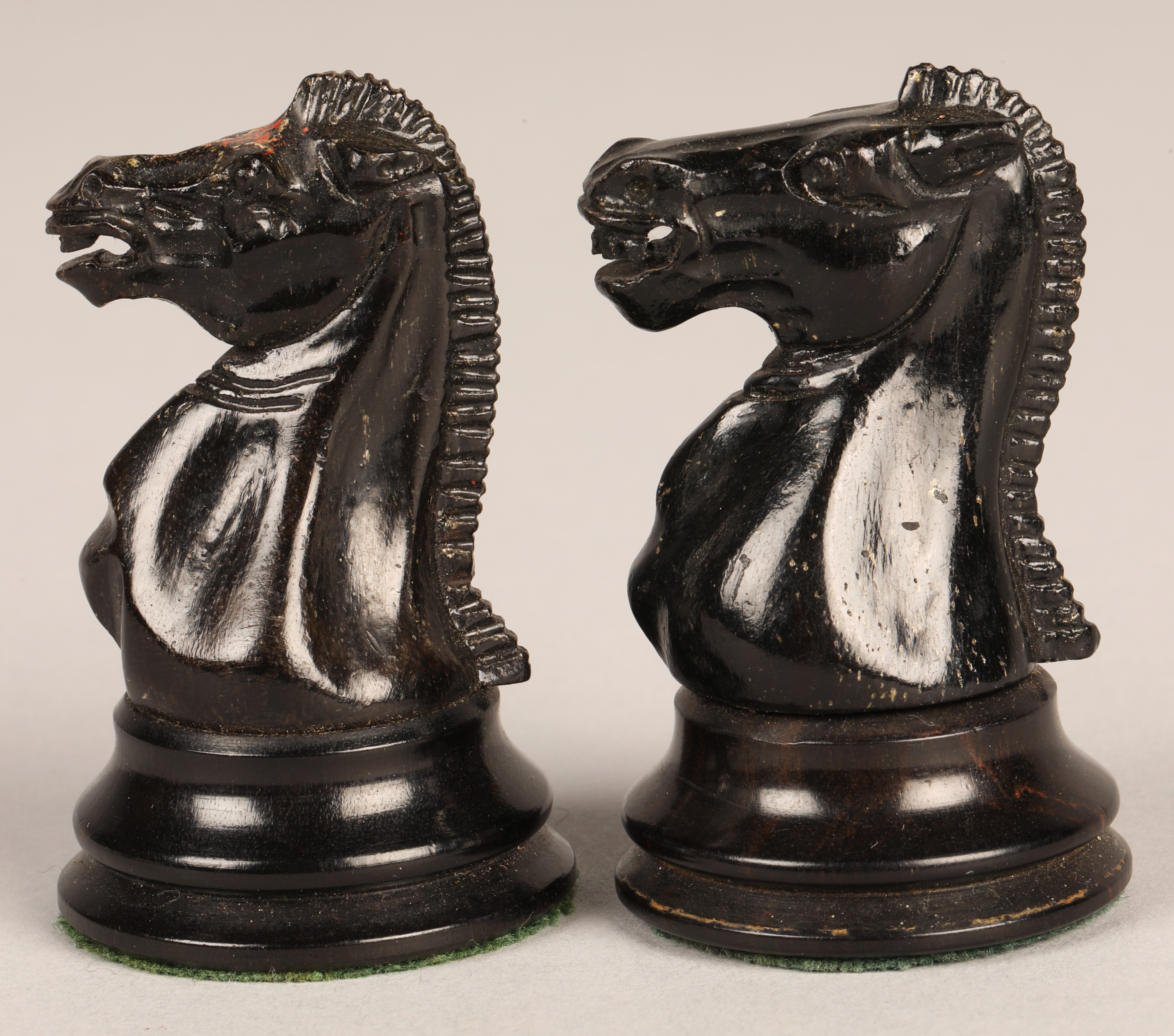 Jaques of London 19th century boxwood and ebony chess set - Image 16 of 24