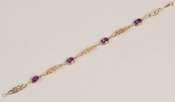 Ladies 9ct yellow gold amethyst bracelet, length 20cm.