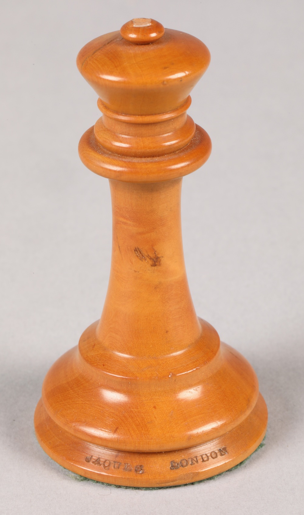 Jaques of London 19th century boxwood and ebony chess set - Image 9 of 24