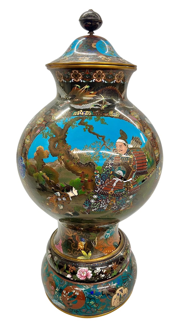 Magnificent Japanese cloisonne vase and cover, the bulbous body decorated with three panels