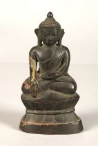 Bronze figure of Buddha Shakyamuni, 17cm high.