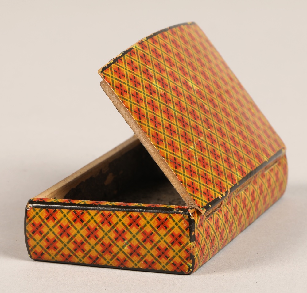 Tartan ware snuff box with wooden hinged lid,8 cm long,4.5 cm width. - Image 6 of 14