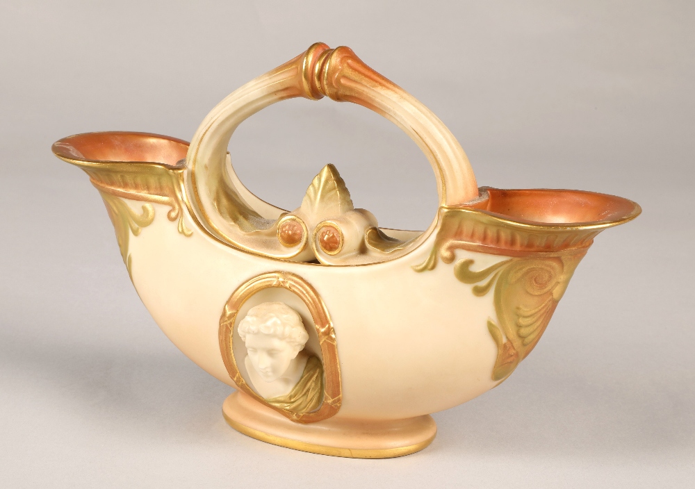 Royal Worcester double ended flower basket with oval relief mask panels in the classical style, 19cm - Image 6 of 7