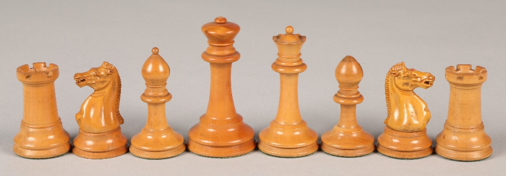 Jaques of London 19th century boxwood and ebony chess set - Image 5 of 24