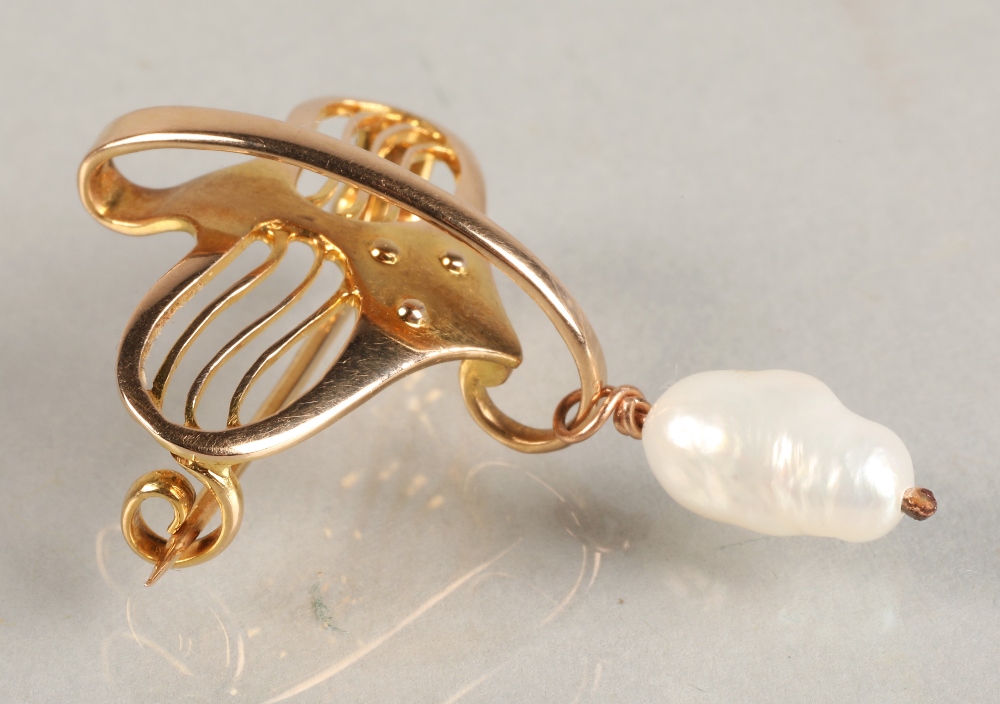 Murrle Bennett 15ct yellow gold brooch/pendant with pearl, 3.9 grams. - Image 3 of 12