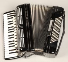 Hohner Morino 374 Musette Accordian, Made in Germany, in Hohner case