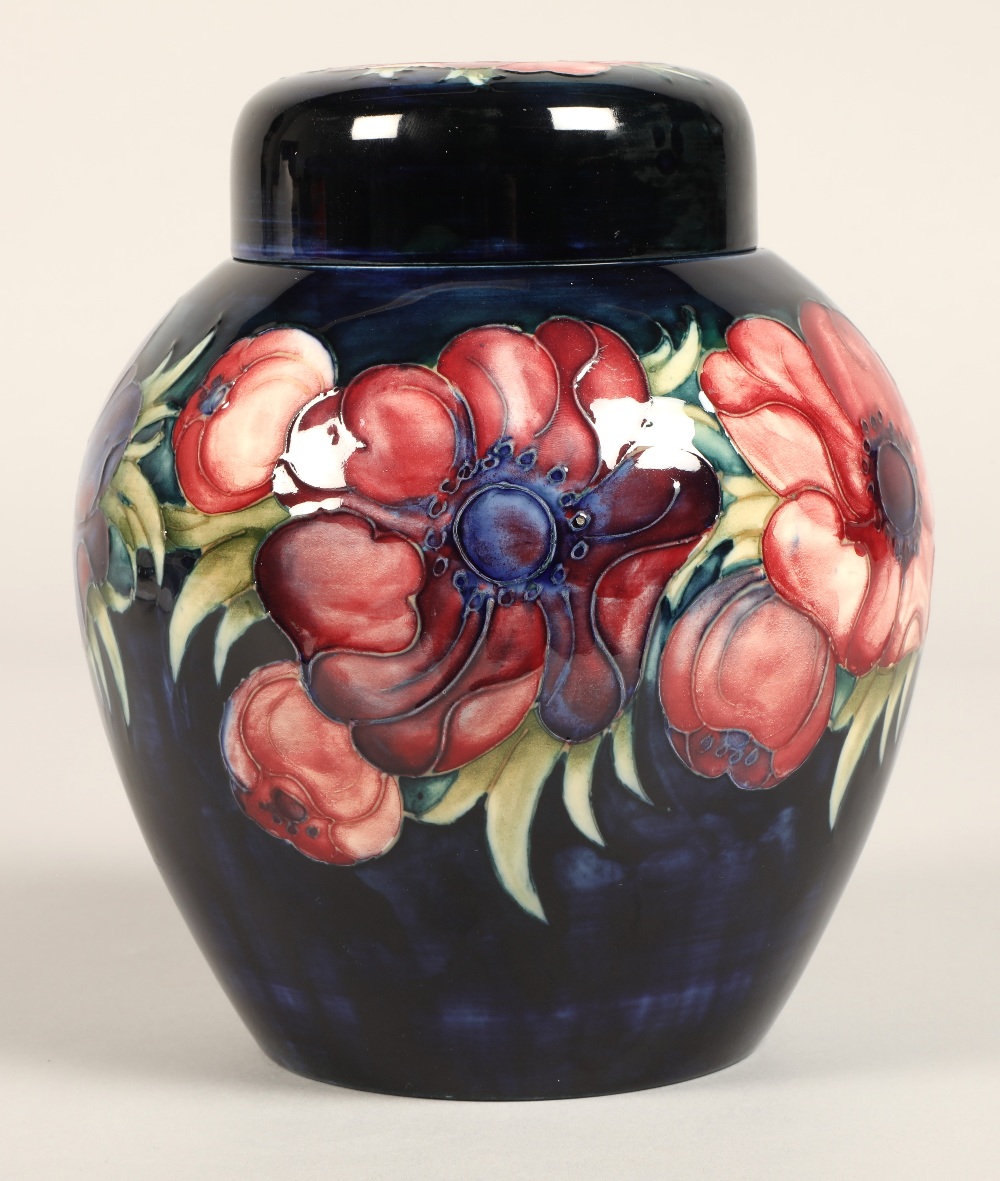 Moorcroft pottery ginger jar with cover, blue ground with tube-lines stylised flowers, impressed - Image 6 of 15