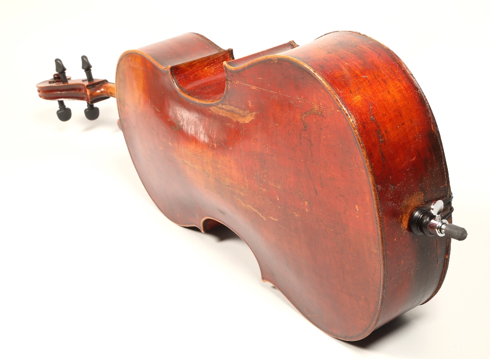 English Cello, circa 1790 length of back 75.3cm,  red brown varnish, restoration, with Schuman - Image 3 of 5