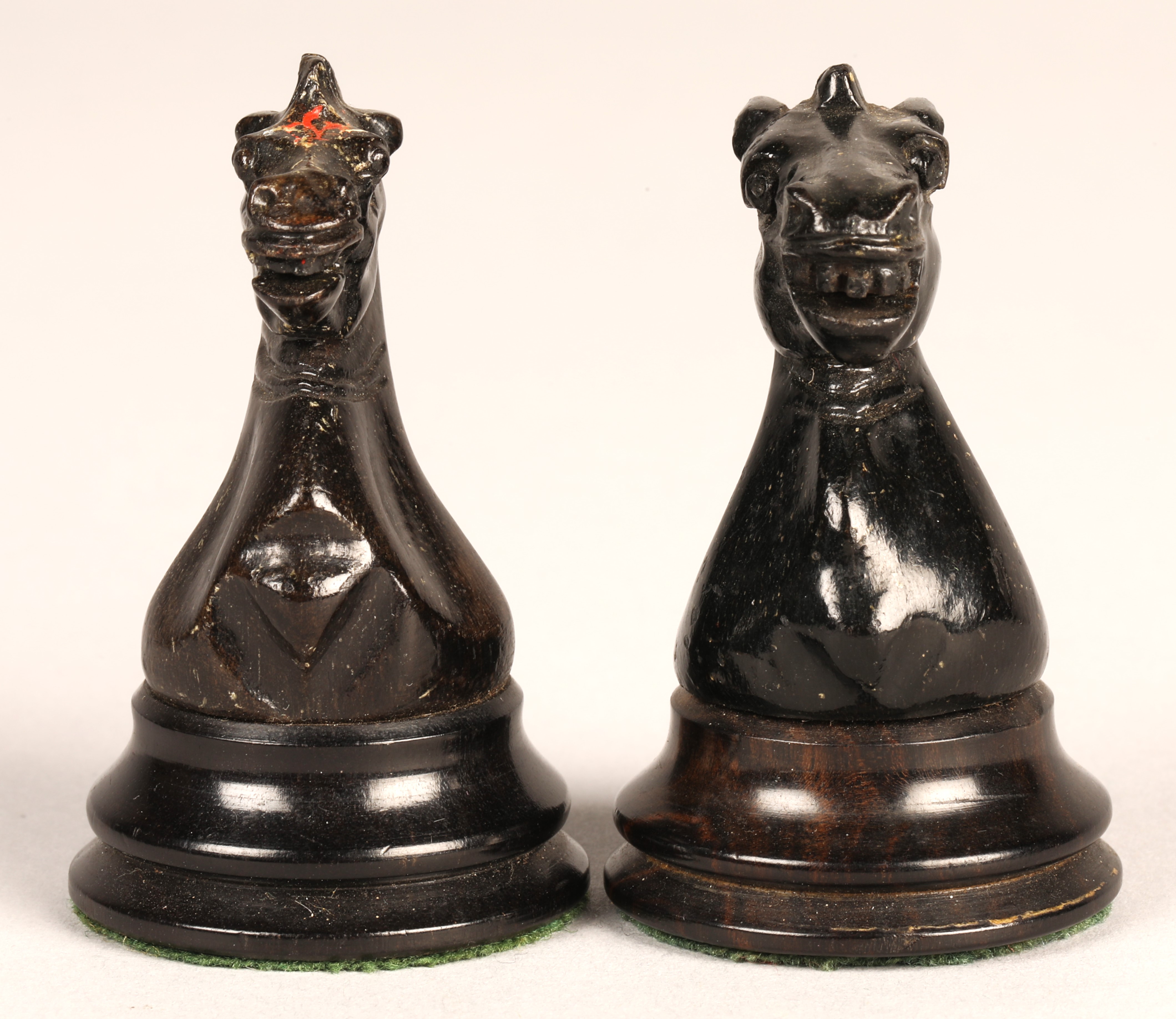 Jaques of London 19th century boxwood and ebony chess set - Image 12 of 24