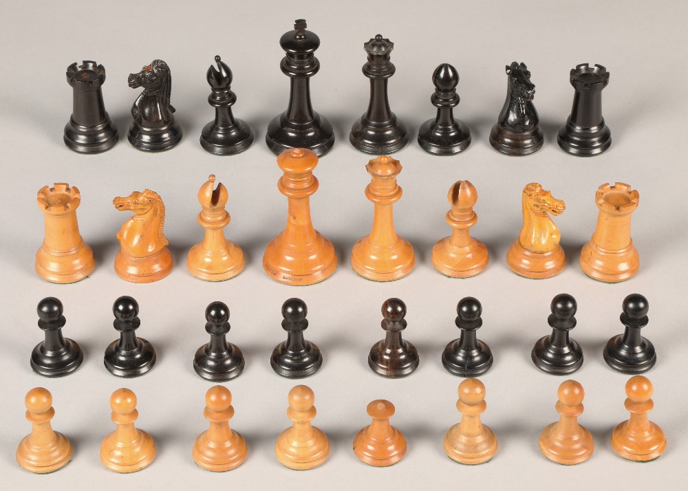 Jaques of London 19th century boxwood and ebony chess set - Image 7 of 24
