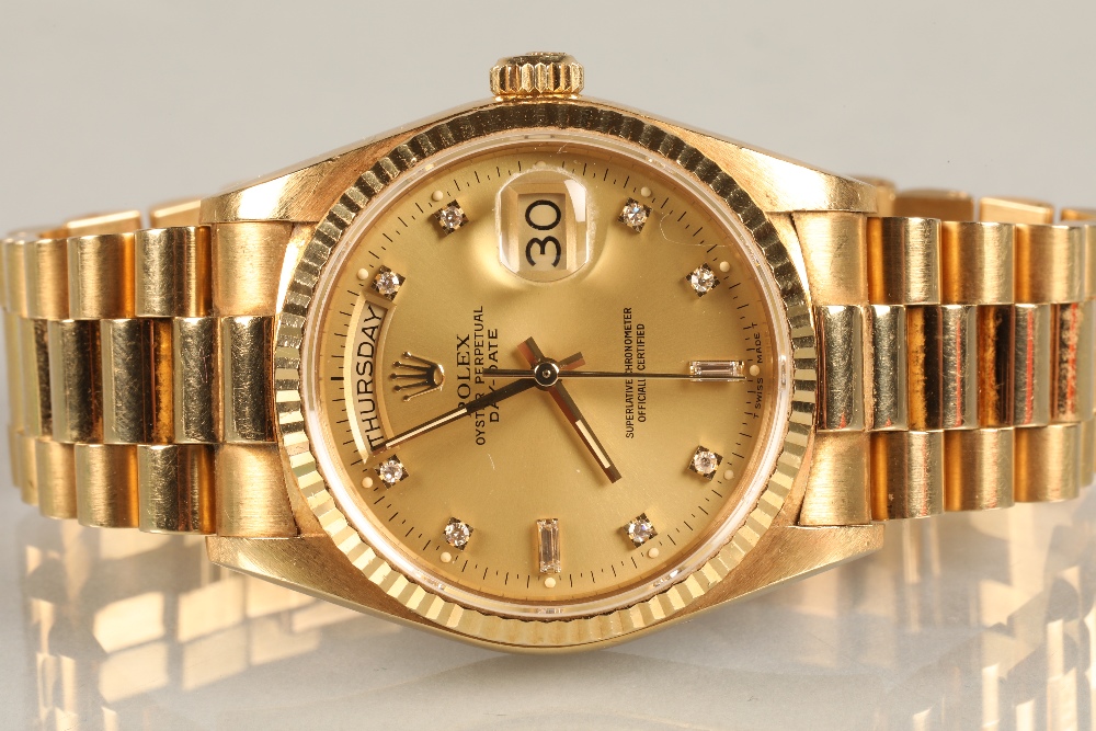 Rolex Oyster Perpetual Day-Date 18k gold Gentleman's wrist watch. Gold coloured dial with Diamond - Image 2 of 10