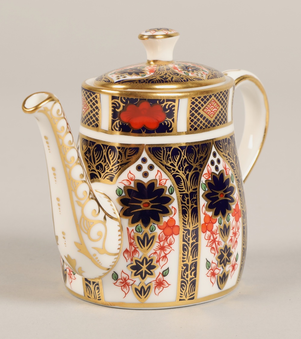 Royal Crown Derby miniature tea service in the imari pattern, comprising of teapot, sugar bowl, - Image 4 of 23