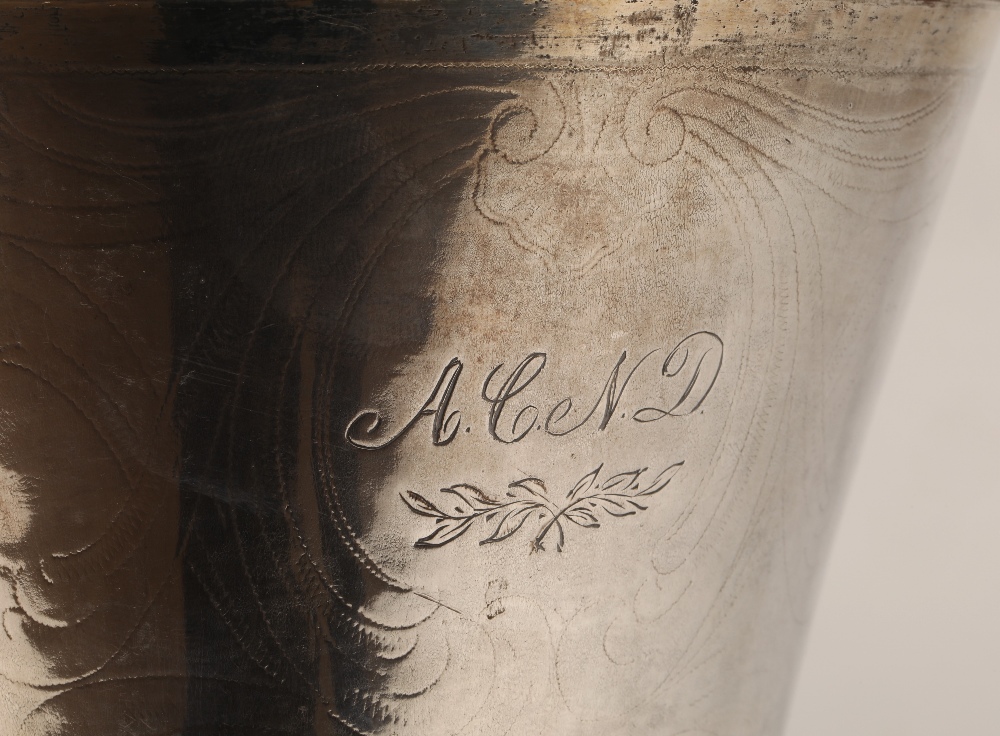 Continental silver flared vase, 22 cm high, 469 grams. - Image 13 of 14