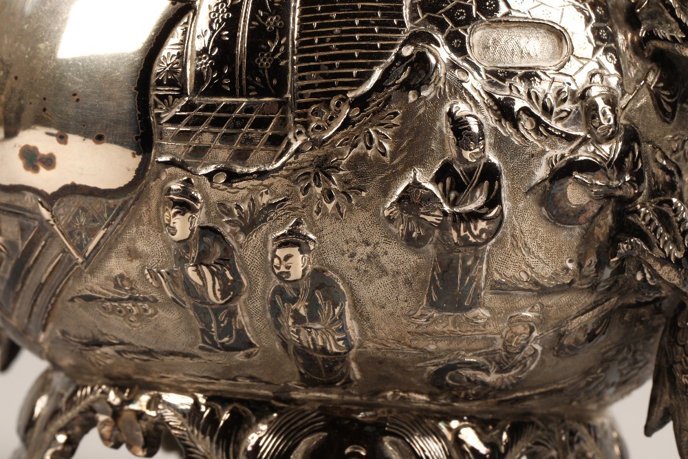 Fantastic 19th century chinese silver four piece tea and coffee service, decorated with warriors, - Image 38 of 51