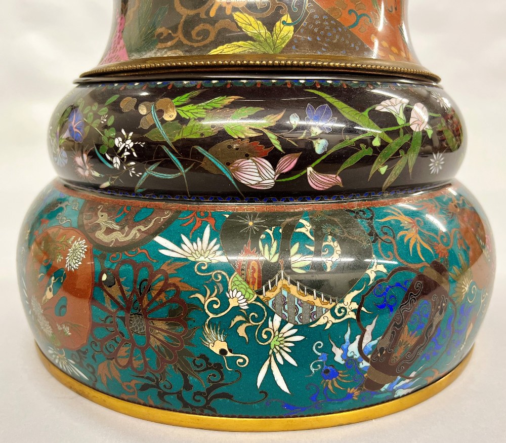 Magnificent Japanese cloisonne vase and cover, the bulbous body decorated with three panels - Image 5 of 12