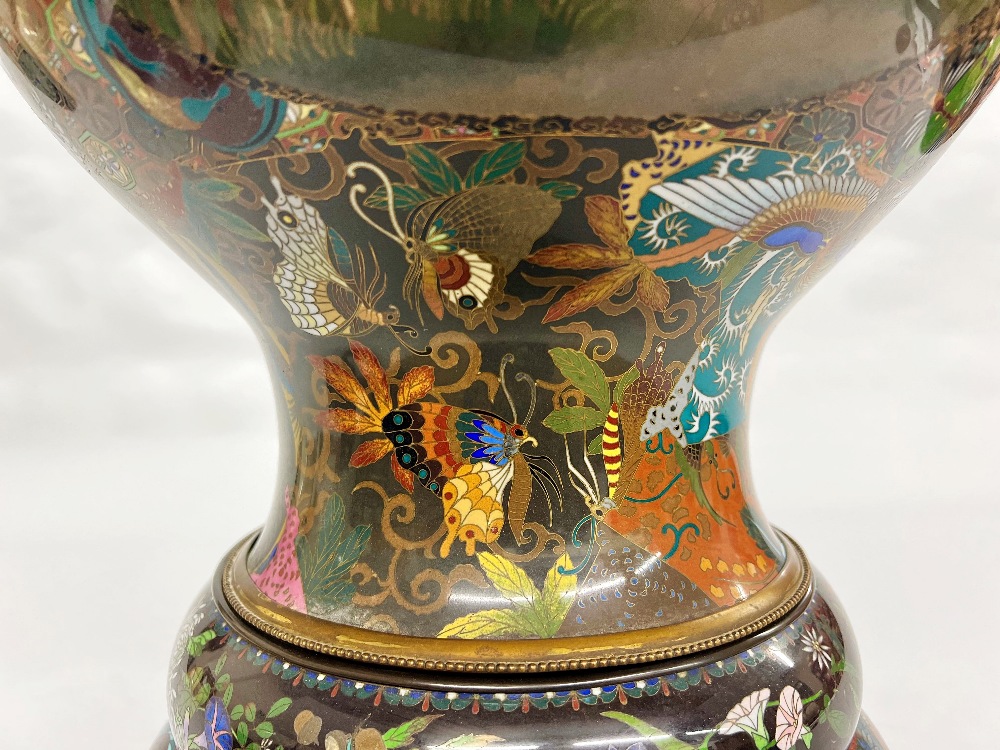 Magnificent Japanese cloisonne vase and cover, the bulbous body decorated with three panels - Image 3 of 12