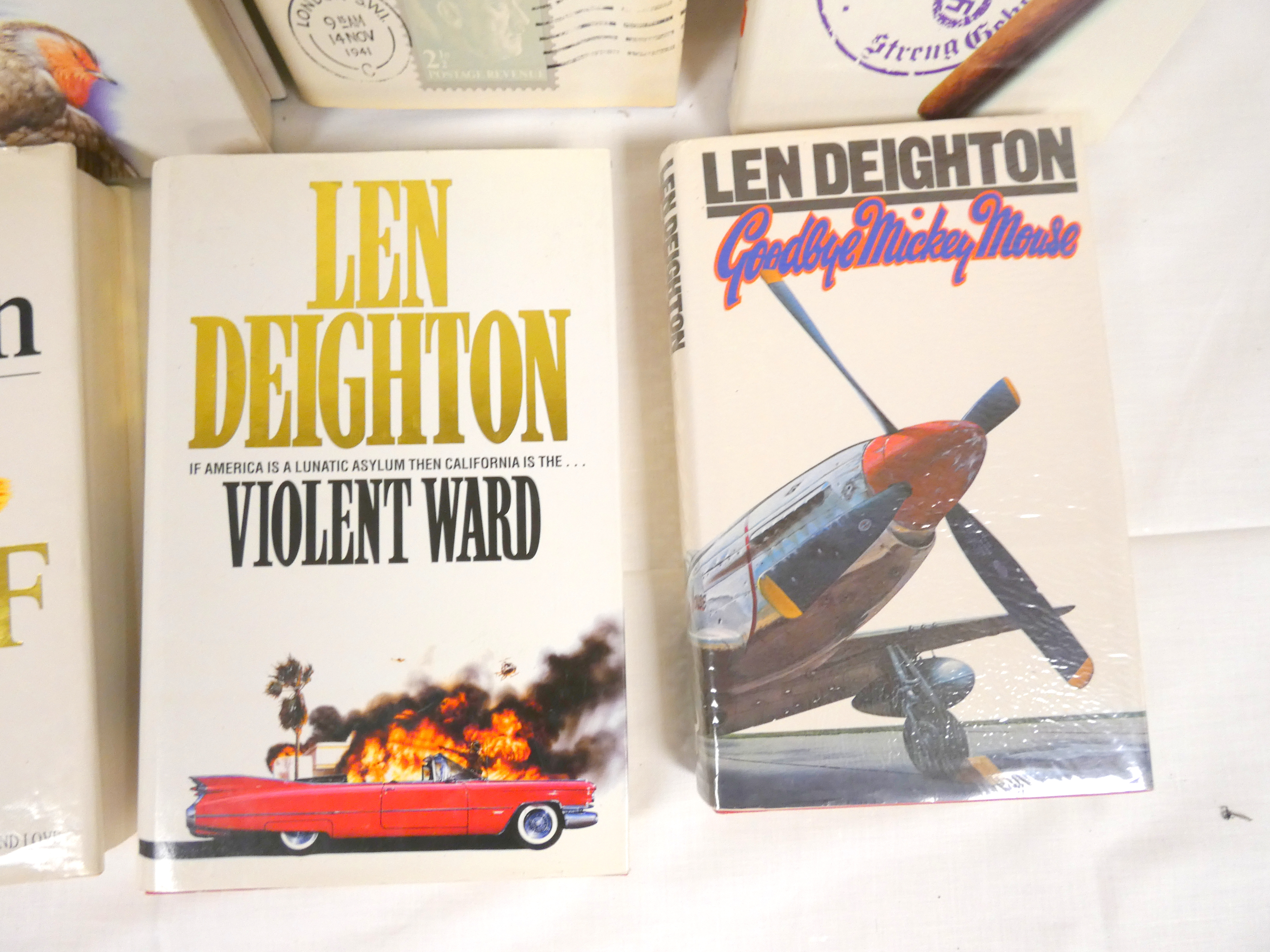 DEIGHTON LEN.  1st ed. in d.w. of SS-GB & 7 other Len Deighton 1st eds. in d.w's.  (8). - Bild 2 aus 5