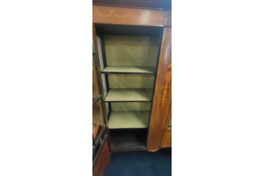 Edwardian inlaid display cabinet [165.5x114x35cm] - Image 6 of 6