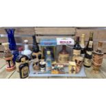 Two Trays of collectable spirits and drink accessories: Inca Pisco- 90 proof, 1988 Chateux De