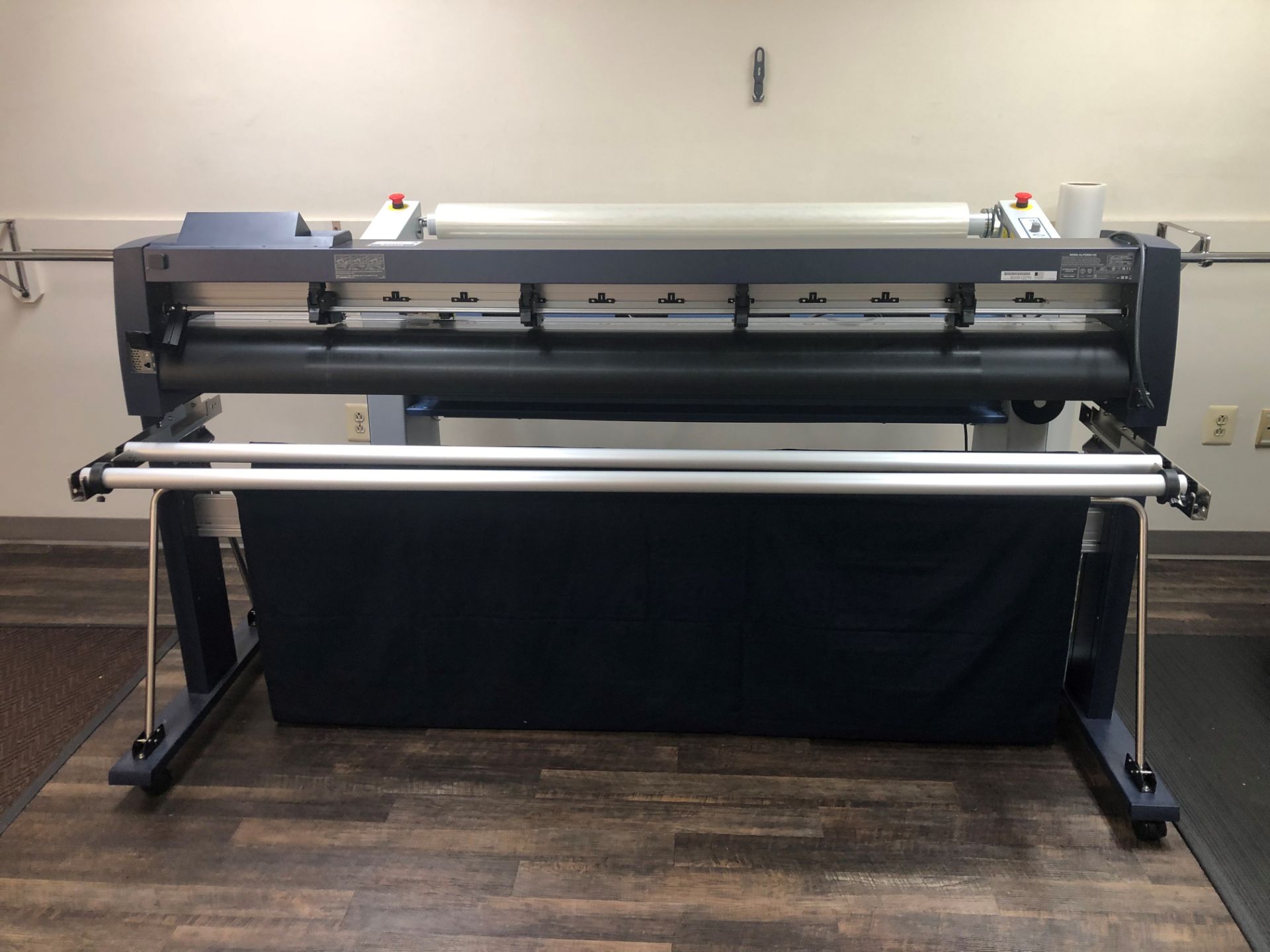Graphtec FC9000-160 Cutter (2021) - Image 2 of 3