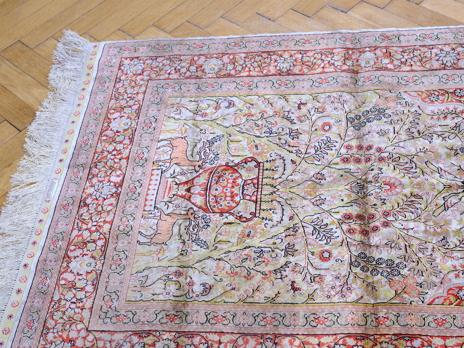 Oriental carpet