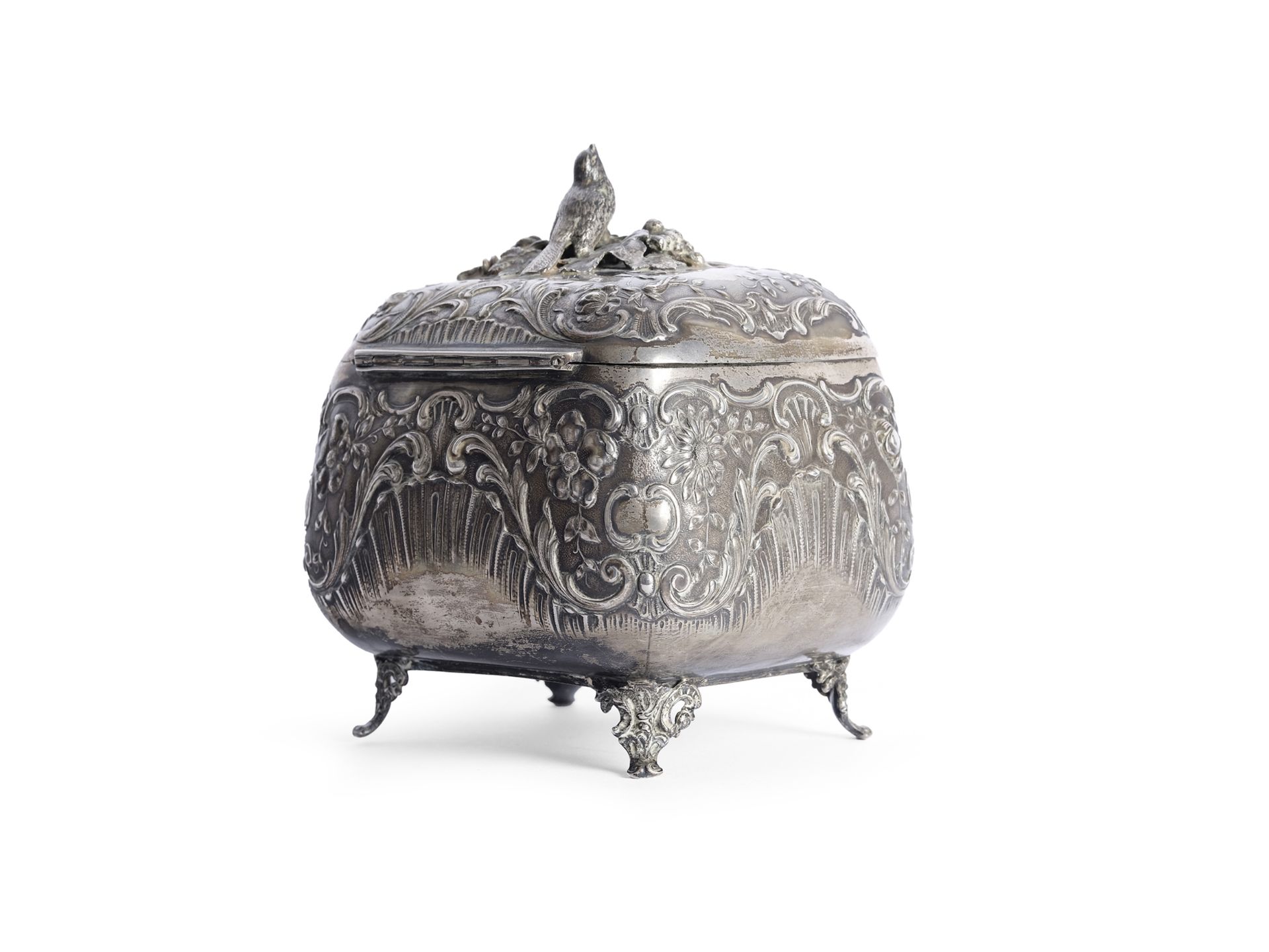 Lidded box - Image 4 of 7