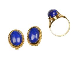Set: Ring & pair of ear clips