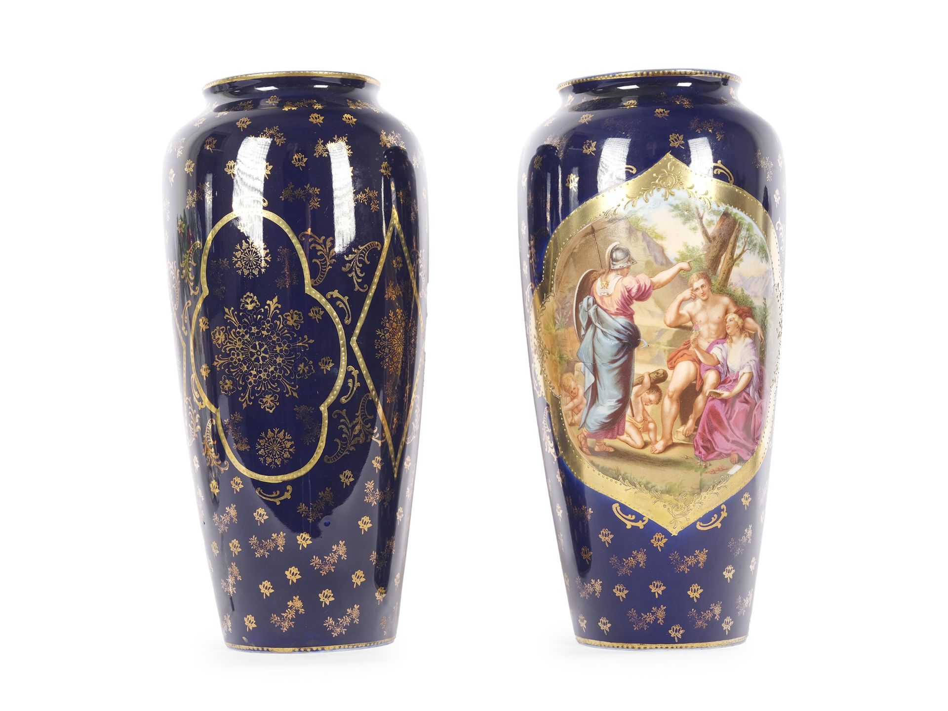 Ernst Wahliss, Oschatz 1837 - 1900 Wien, Paar blaue Vasen mit Motiven nach Angelika Kauffmann - Bild 3 aus 4