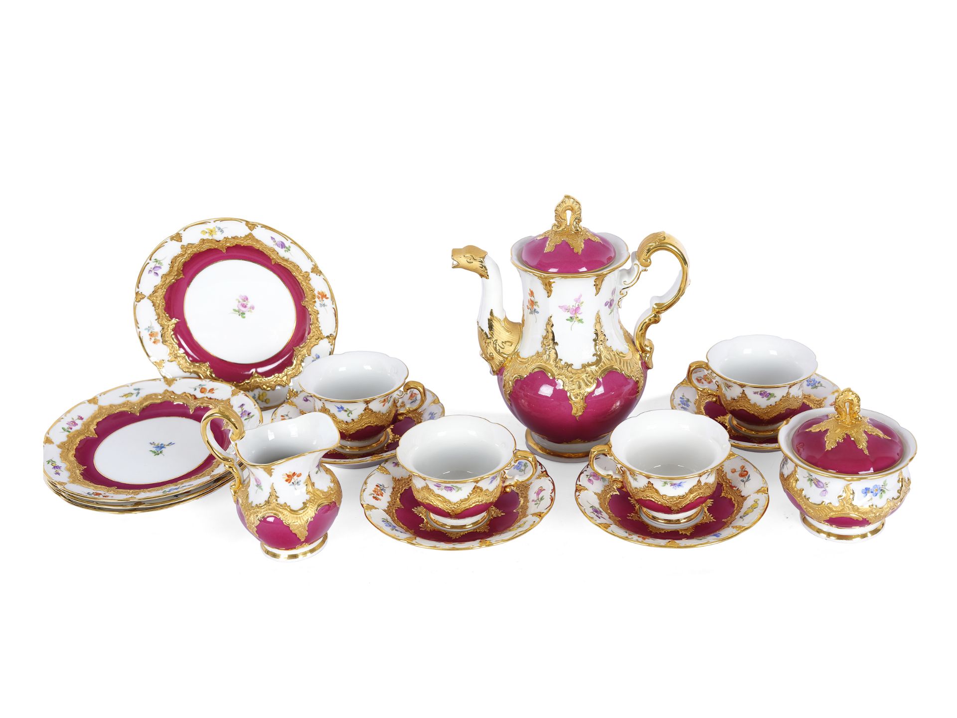 Mokkagarnitur für 4 Personen, 15-teilig, Meissen, Dekor B-Form, purpurrot mit Streublümchen - Bild 3 aus 6