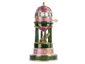 Hochbedeutendes Unikat einer Kolonnaden-Uhr, im Stil von Peter Carl Fabergé, Sankt Petersburg 1846 -