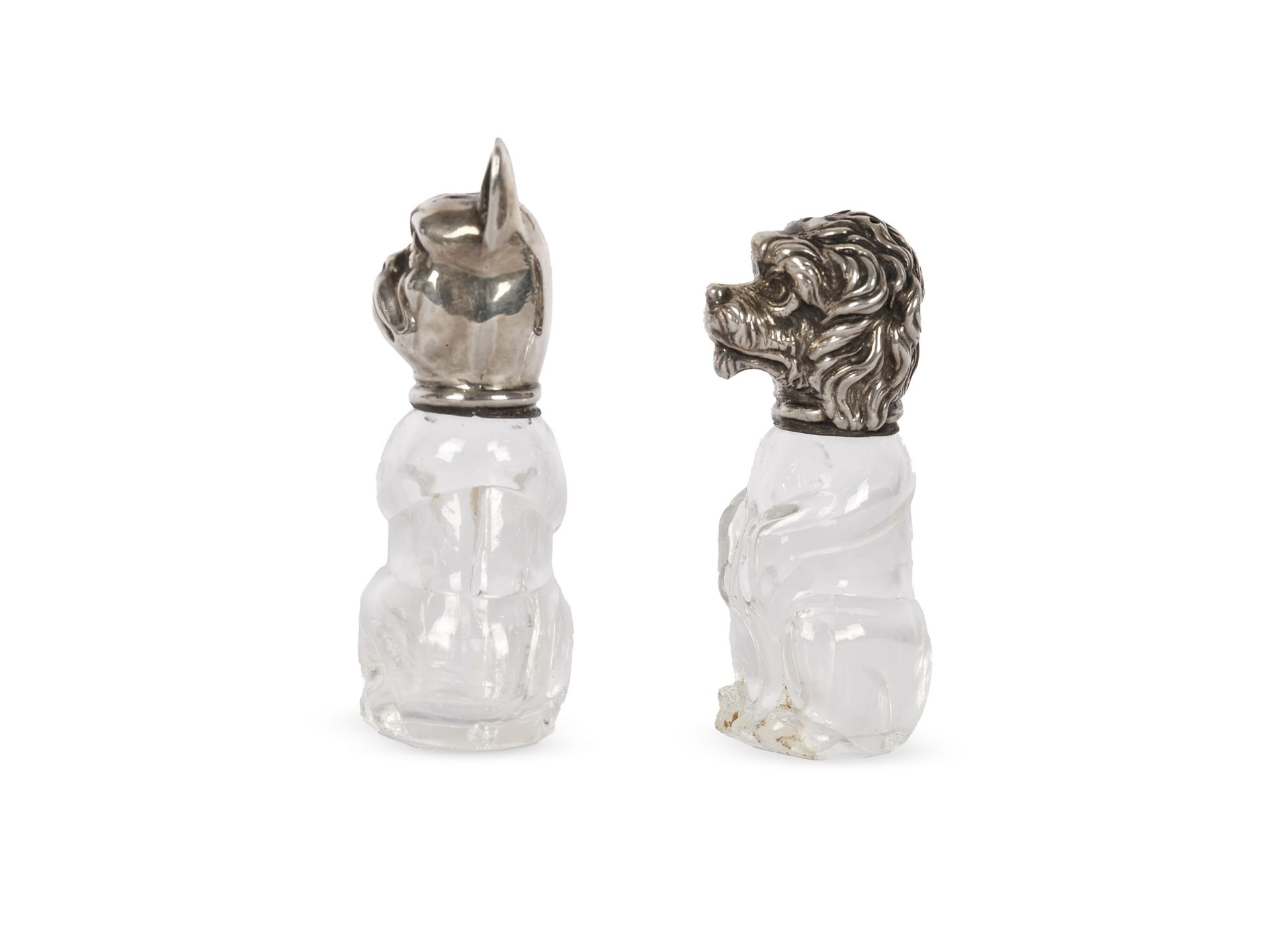 Salt and pepper shakers in the shape of dog heads - Image 2 of 4