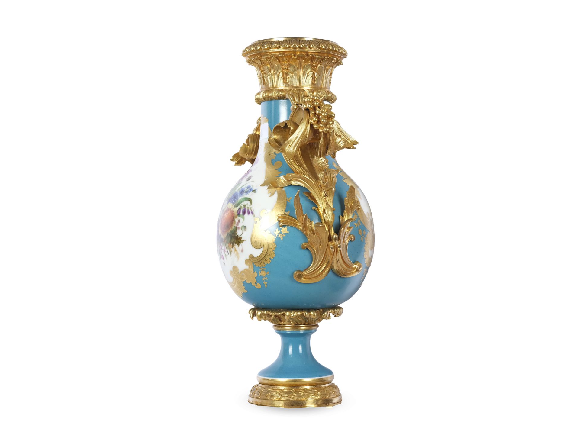 Hochfeine Vase, Sèvres, Paris, Mitte 19. Jahrhundert - Bild 3 aus 3