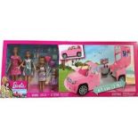 Barbie Giant Limo 61cm and 4 Dolls Brand New (Delivery Band A)
