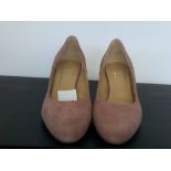 Hobbs Pinks Heels SIze 3